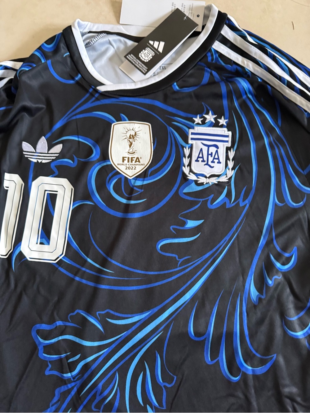 Adidas brand new soccer jersey world cup lionel messi long sleeve soccer jersey - Picture 3 of 9